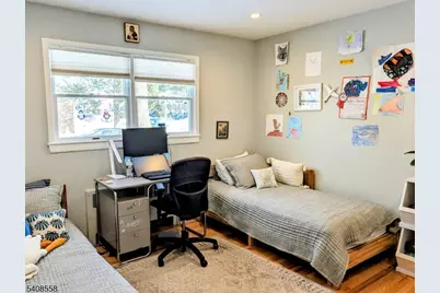 99 Philip Ave, Elmwood Park, NJ 07407 - Photo 7