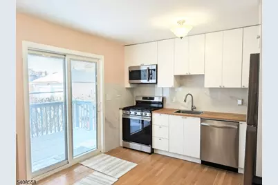 99 Philip Ave, Elmwood Park, NJ 07407 - Photo 9