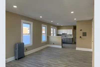 56 Smith, Newark, NJ 07106 - Photo 5