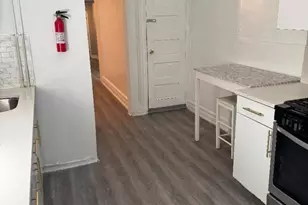 20 Willoughby St, Newark, NJ 07112 - Photo 5
