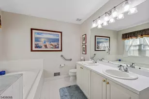 136 Crestview Ln, Mount Arlington, NJ 07856 - Photo 19