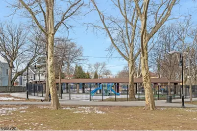 277 Harrison Ave, Jersey City, NJ 07304 - Photo 15