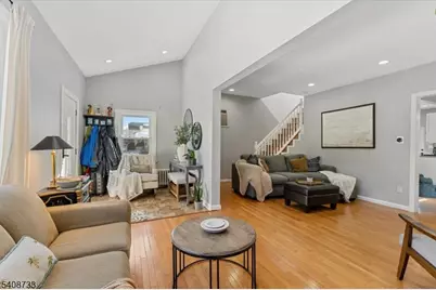 609 Harrison Pl, Linden, NJ 07036 - Photo 5