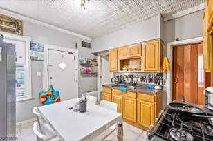 183 Walnut St, Paterson, NJ 07522 - Photo 37