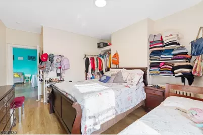 183 Walnut St, Paterson, NJ 07522 - Photo 19