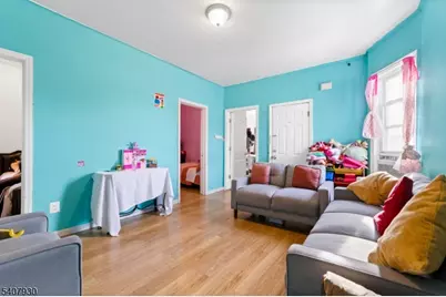 183 Walnut St, Paterson, NJ 07522 - Photo 17