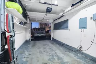 140 Lawrence St, New Brunswick, NJ 08901 - Photo 15