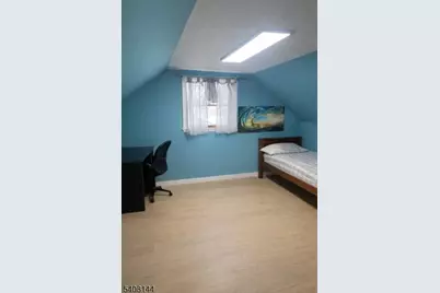 145 Pine St, Pompton Lakes, NJ 07442 - Photo 11