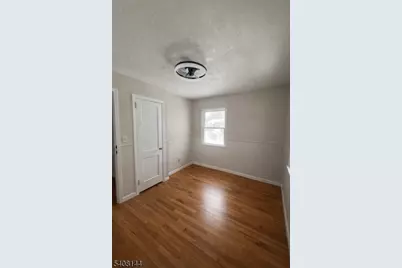 145 Pine St, Pompton Lakes, NJ 07442 - Photo 9