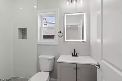 53 Marcy Ave, East Orange, NJ 07017 - Photo 15