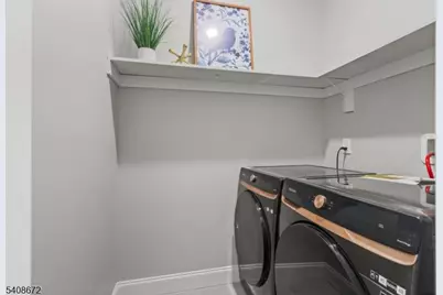 53 Marcy Ave, East Orange, NJ 07017 - Photo 17