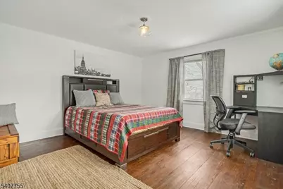 8 Highmont Ter, Montclair, NJ 07042 - Photo 19