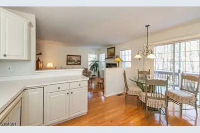 19 Morning Watch Rd, Wayne, NJ 07470 - Photo 5