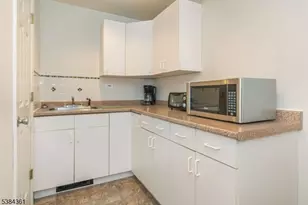 19 Morning Watch Rd, Wayne, NJ 07470 - Photo 23