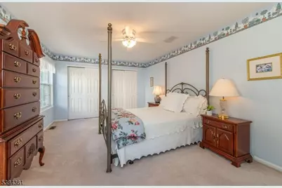 19 Morning Watch Rd, Wayne, NJ 07470 - Photo 15