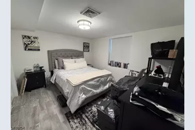 126 Riverside Ave, Lyndhurst Township, NJ 07071 - Photo 7