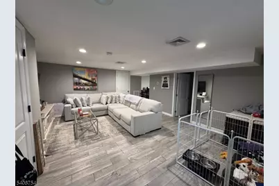 126 Riverside Ave, Lyndhurst Township, NJ 07071 - Photo 3