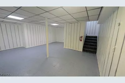 104 Bluebird Dr, Hillsborough Township, NJ 08844 - Photo 23