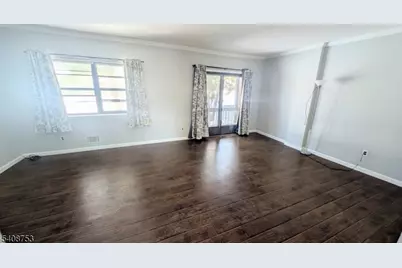 104 Bluebird Dr, Hillsborough Township, NJ 08844 - Photo 9