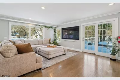 5 Farley Rd, Millburn, NJ 07078 - Photo 9