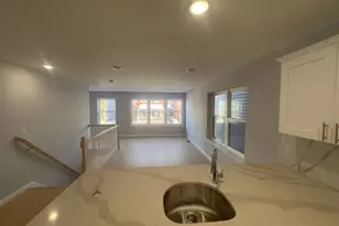 27 Isabella Ave 1st Fl, Newark, NJ 07106 - Photo 9