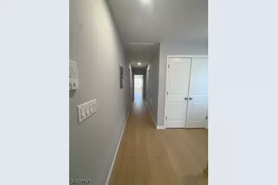 27 Isabella Ave 2nd Fl #2, Newark, NJ 07106 - Photo 11