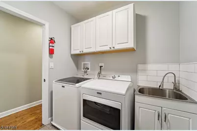 204 Harrison St, Nutley, NJ 07110 - Photo 9