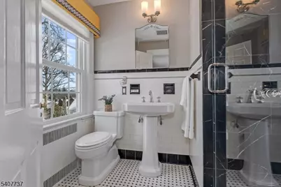 138 Alexander Ave, Montclair, NJ 07043 - Photo 19