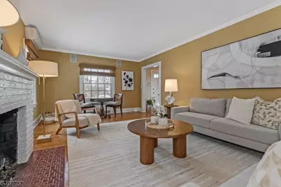 138 Alexander Ave, Montclair, NJ 07043 - Photo 7