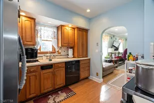 18 Elycroft Ave E, Rockaway, NJ 07866 - Photo 9