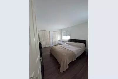 91 Falcon Ridge Way, Hamburg, NJ 07419 - Photo 3