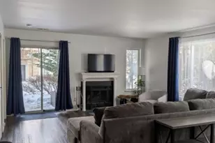 91 Falcon Ridge Way, Hamburg, NJ 07419 - Photo 1