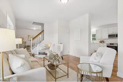 4 Sterling Dr, Wantage, NJ 07461 - Photo 9