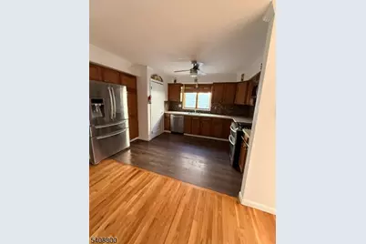 28 Rome St, Newark, NJ 07105 - Photo 5