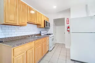 93 Bedford St, East Orange, NJ 07018 - Photo 3