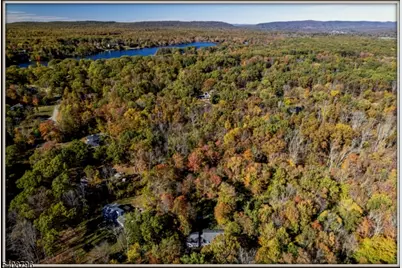 3 Sleepy Hollow Rd, Hampton Township, NJ 07860 - Photo 23