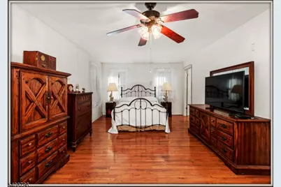 3 Sleepy Hollow Rd, Hampton Township, NJ 07860 - Photo 11