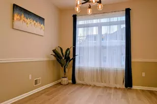 18 Scarlet Oak Dr, Montgomery Township, NJ 08540 - Photo 9