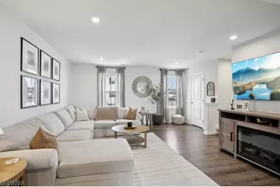 3 Limestone Blvd, Washington Township, NJ 07882 - Photo 5