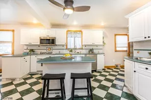 171 Sadler Rd, Bloomfield, NJ 07003 - Photo 13