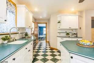 171 Sadler Rd, Bloomfield, NJ 07003 - Photo 15