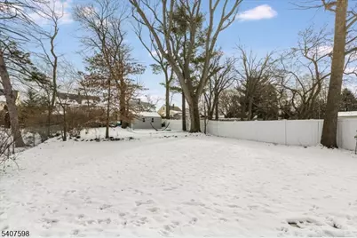 171 Sadler Rd, Bloomfield, NJ 07003 - Photo 29
