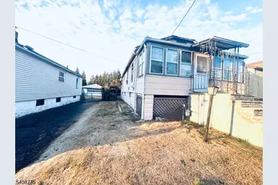 28 Silzer Ave, Woodbridge Township, NJ 08830 - Photo 3