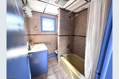 28 Silzer Ave, Woodbridge Township, NJ 08830 - Photo 21