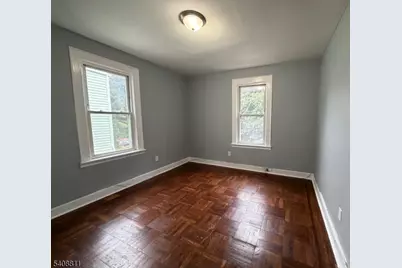 178 Osborne Ter, Newark, NJ 07112 - Photo 9