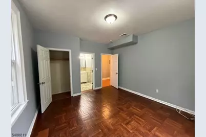 178 Osborne Ter, Newark, NJ 07112 - Photo 11