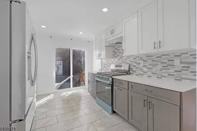 30 Warman St, Montclair, NJ 07042 - Photo 13