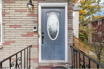 30 Warman St, Montclair, NJ 07042 - Photo 3