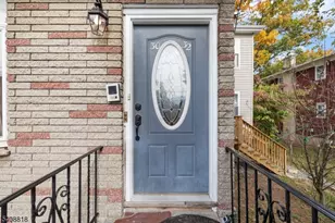 30 Warman St, Montclair, NJ 07042 - Photo 3