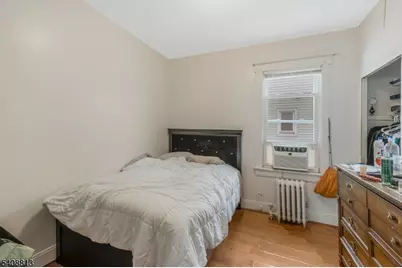 243 N 12th Pl, Prospect Park, NJ 07508 - Photo 11